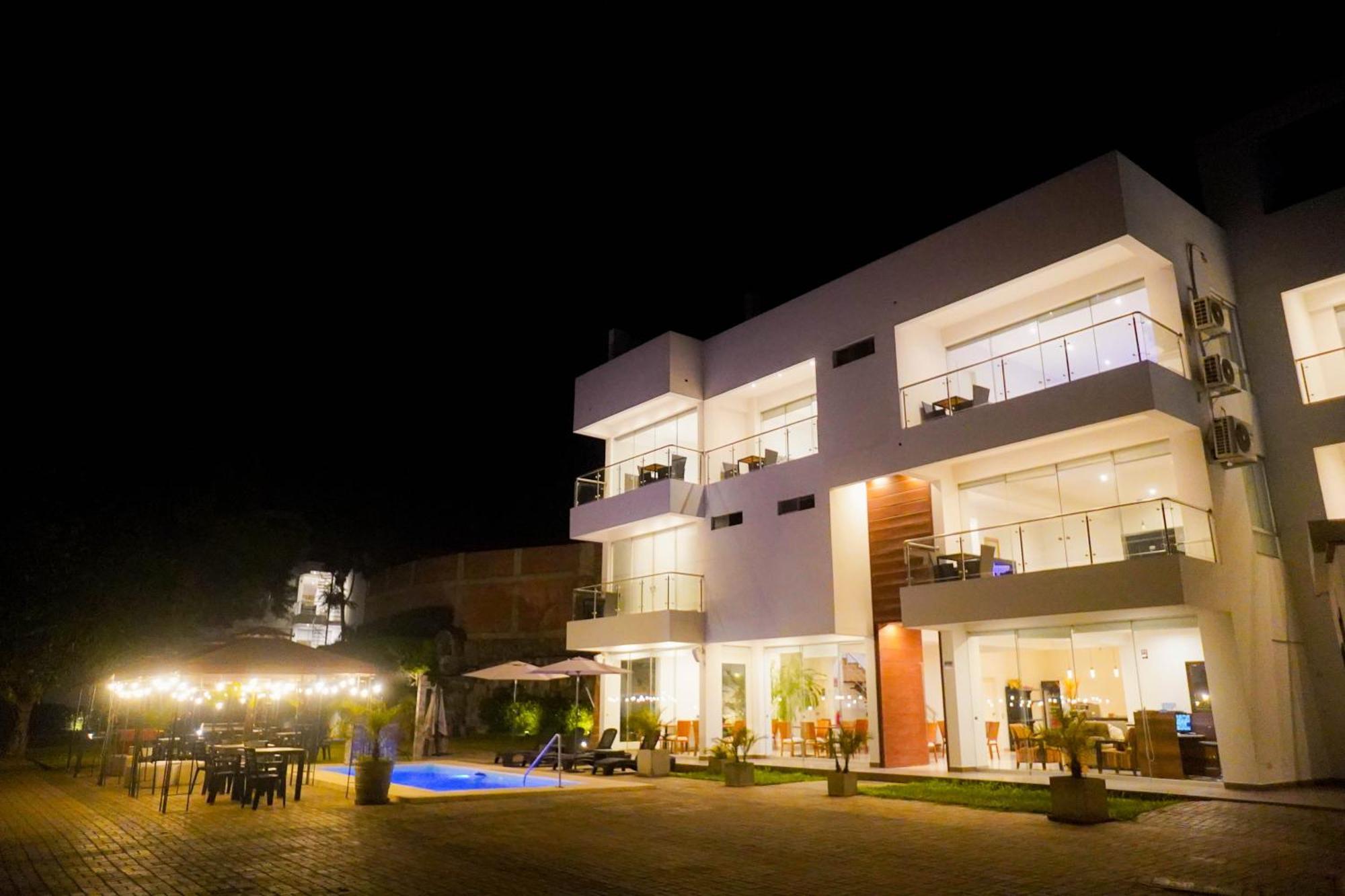 Silver Inn Hotel Cerro Azul Exterior foto